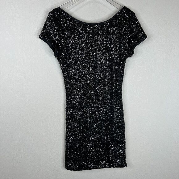 BLACK Mini Dress Small Black Sequined Short Sleeve Open Back Cocktail‎ - Picture 1 of 12